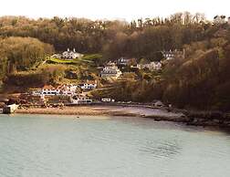 Lovely Period Villa Sleeps 8 Resting in Torquay