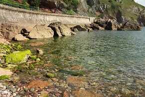 Lovely Period Villa Sleeps 8 Resting in Torquay