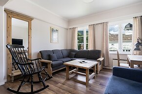 Dale Gudbrands Gard by Frichs