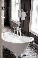 Dale Gudbrands Gard by Frichs