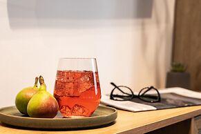 WYZ Attiki Aparthotel