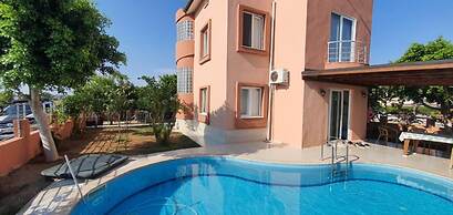 Charming Villa With Private Pool in Belek