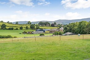 Ingleborough View