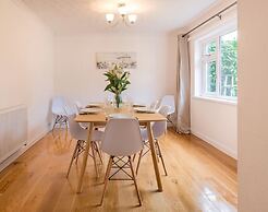 Greenaway, 4 Rockhaven Gardens