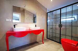 Astonishing Villa With Private Pool in Antalya