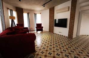 Astonishing Villa With Private Pool in Antalya