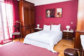 Elegant  Spacious Marousi Apt