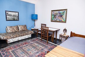 Elegant  Spacious Marousi Apt