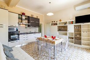 Casa Lidia 900m From Sea
