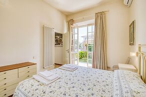 Casa Lidia 900m From Sea