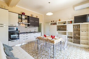 Casa Lidia 900m From Sea