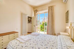 Casa Lidia 900m From Sea