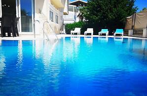Pleasant Villa With Private Pool in Antalya