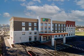 Holiday Inn Express and Suites Hollister by IHG