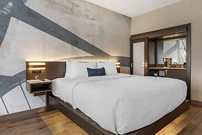 Cambria Hotel Minneapolis Downtown