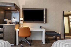 Cambria Hotel Minneapolis Downtown