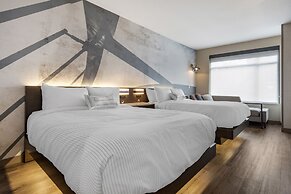 Cambria Hotel Minneapolis Downtown