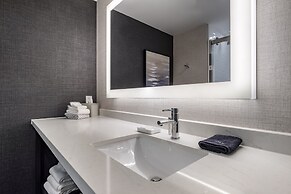 Cambria Hotel Minneapolis Downtown