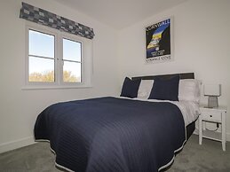 4 Trerammet Crescent