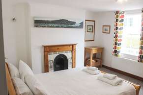 The Little Clock House