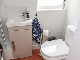 9 Harefield Cottages