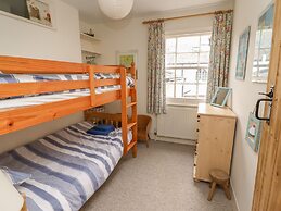 9 Harefield Cottages