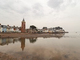 9 Harefield Cottages