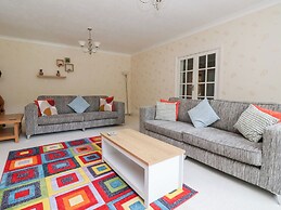 Raincliffe Manor