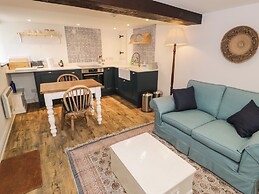 Gelli Bach at Gelli Las