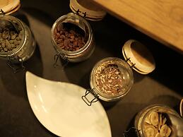 THE ROOMS - Hotel & House