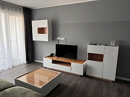 THE ROOMS - Hotel & House