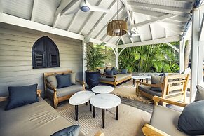 La Villa Hibiscus