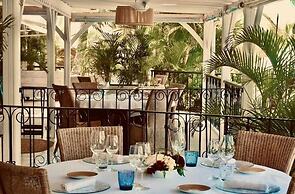 La Villa Hibiscus