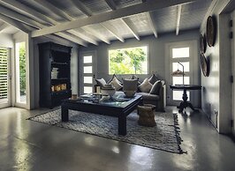 La Villa Hibiscus