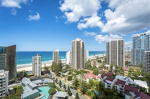 Sky Point Tower - Private Apartments