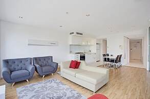 Sky Point Tower - Private Apartments