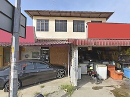 OYO 90535 Wakaf Bharu Inn