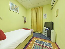 OYO 90535 Wakaf Bharu Inn