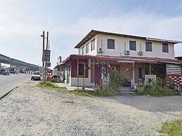 OYO 90535 Wakaf Bharu Inn