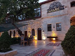 Under Cave Hotel