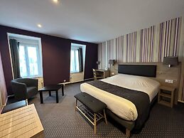 Hotel SPA Piscine le Petit Castel