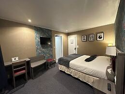 Hotel SPA Piscine le Petit Castel