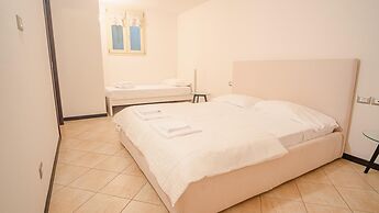 Endless Summer Sirmione - Italian Homing