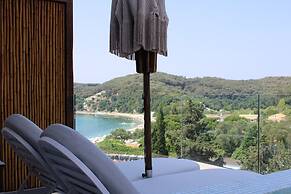 SOMNUS SUITES