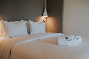 SOMNUS SUITES
