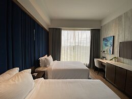 M Resort & Hotel