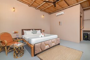 Amadi Beach Front Resort