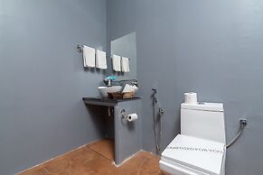 Amadi Beach Front Resort