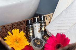 Amadi Beach Front Resort