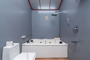 Amadi Beach Front Resort